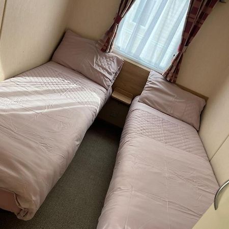 Golden Palm Resort Pg163 Чапъл Сейнт Лионардс Екстериор снимка