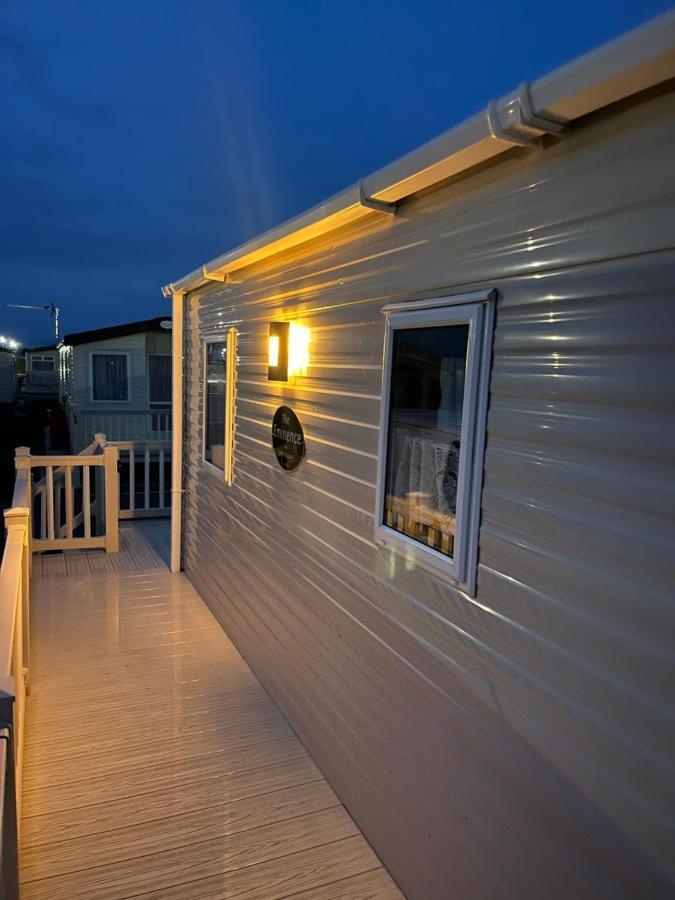 Golden Palm Resort Pg163 Чапъл Сейнт Лионардс Екстериор снимка